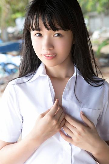 如何看待刘晓庆回应吃鱼事件，称「老板娘是我的粉丝，说请我们吃饭」「再要条鱼是在撒娇」？